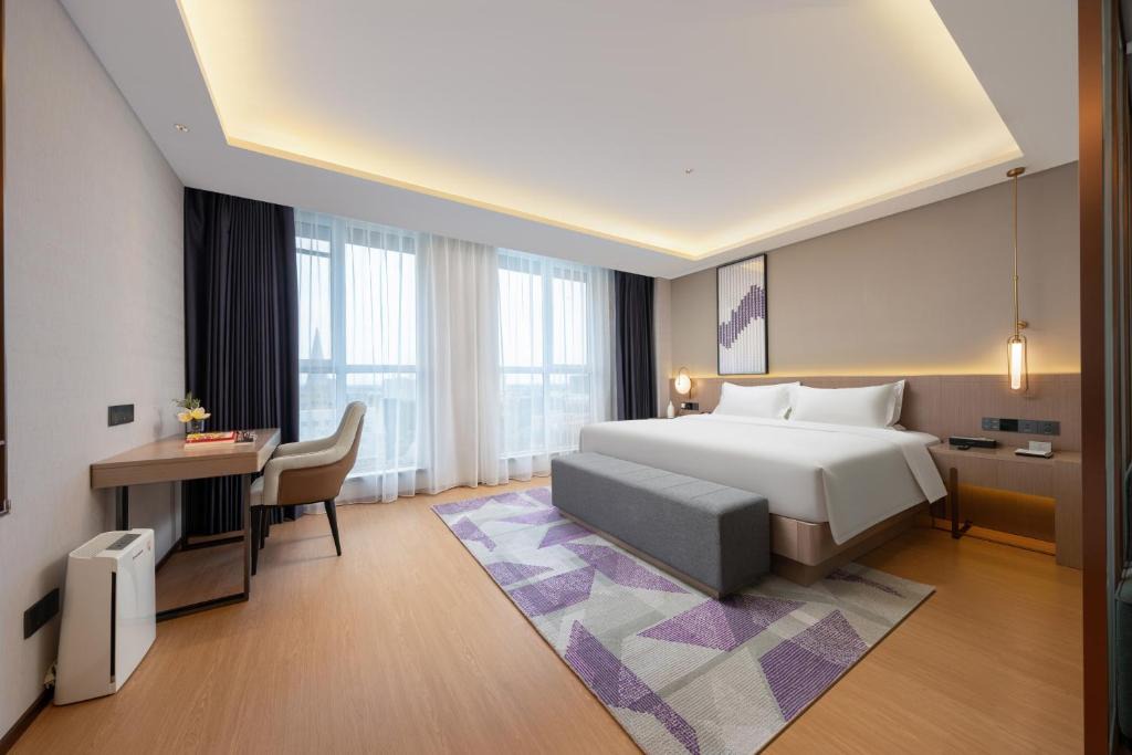 Shijiazhuang Hotel | Lavender Hotel Xinle Shijiazhuang Airport Hebei Academy of Fine Arts