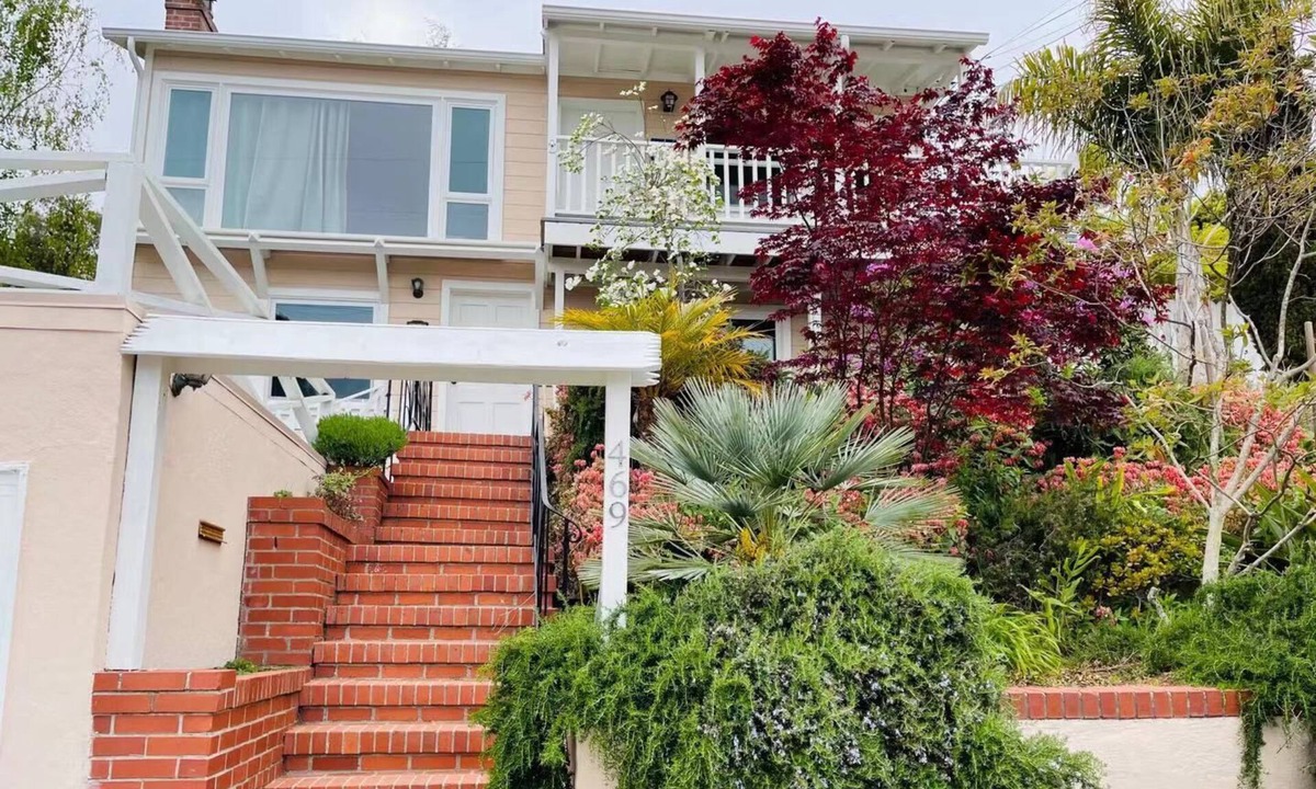 San Bruno House | Lovely 1BR/1BA/Office room/W-Dryer/Business Travel