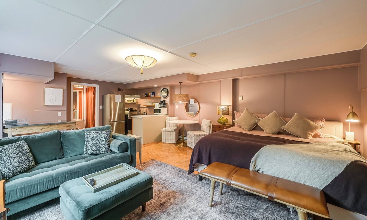 Mill Valley Apartment | Lovely Studio in Heart of Downtown Mill Valley