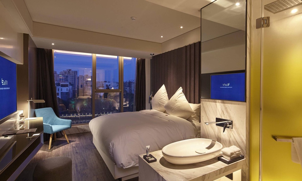 Dongguan Street Hotel | Mercure Yangzhou Dongguan Street