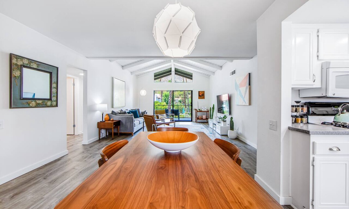 Canyon Corridor Apartment | Modern condo with mountain view, private balcony, pools