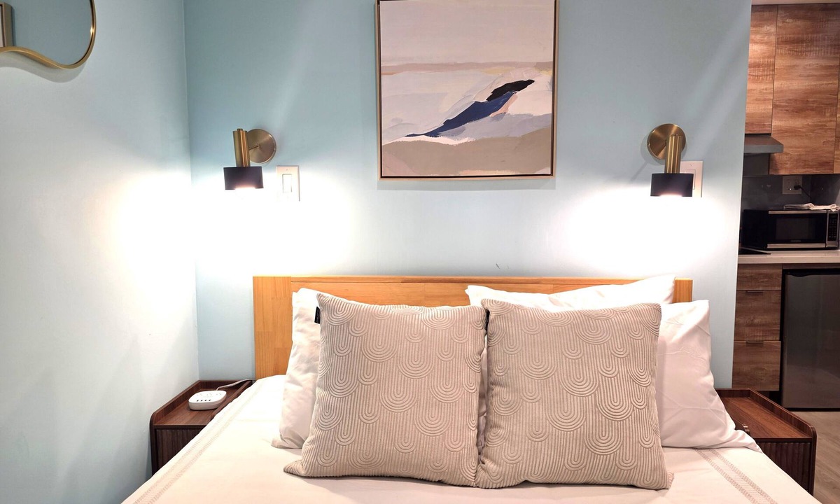 Cherryland Apartment | Modern Private Tiny Studio in Hayward 22417D