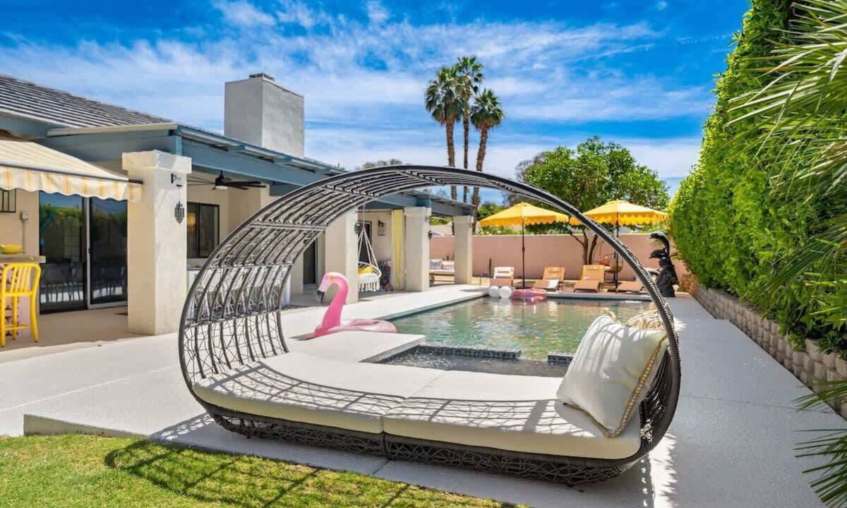 Bermuda Dunes House | Moroccan Desert Oasis -Salt Pool + Spa + Game Room