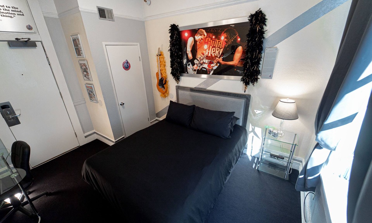 Nob Hill Hotel | Music City Hotel - The San Francisco Music Experience