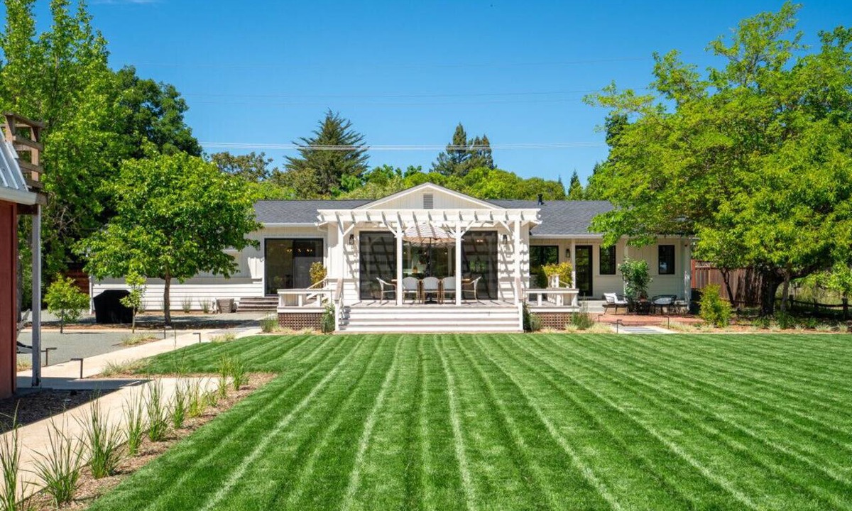 Sonoma House | NEW 3 BD, Minutes from Sonoma Plaza with Spa