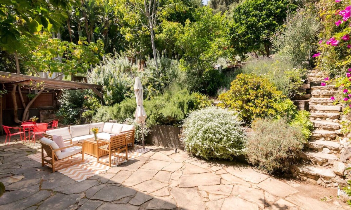 Hollywood Hills West House | NEW! Laurel Canyon Home with Views & Garden