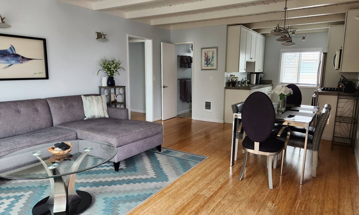 Mission Beach Condo | Newly Renovated 2 Bed 2 Bath Condo, Steps To Bay And Ocean!
