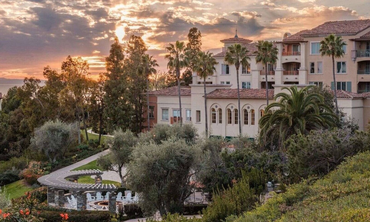 Newport Coast Resort | Newport Coast 2BR Villa – Bluff-Top Ocean Views, Full Kitchen & Resort Pools