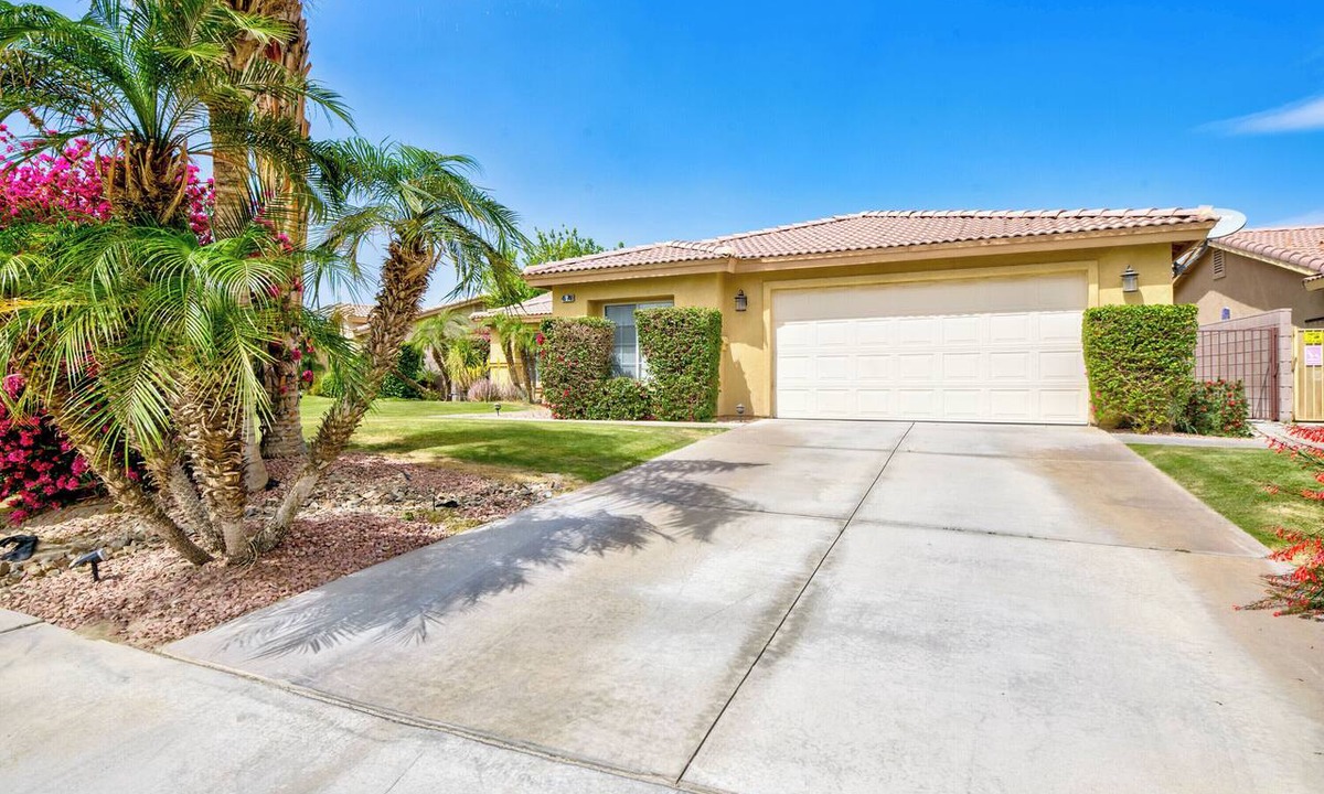 La Quinta House | North La Quinta Vacation Oasis - 3 Bedroom house with Pool