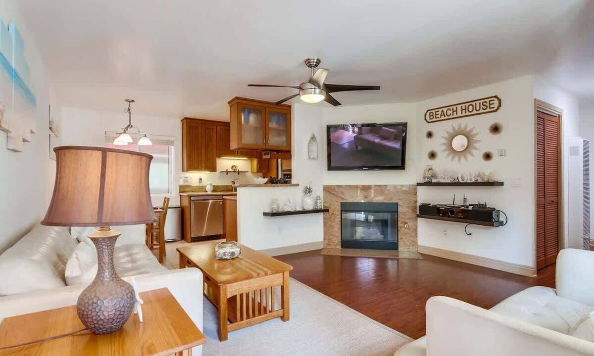 Ocean Beach Condo | OB Pier Paradise- Steps from the Ob pier!