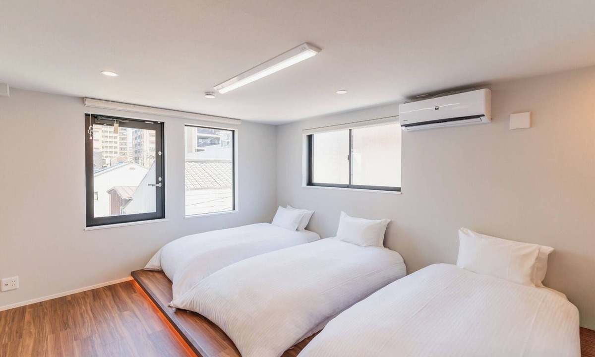 Sumiyoshi House | OPEN SALE Flower Base Botan with spacious balcon/Fukuoka Fukuoka