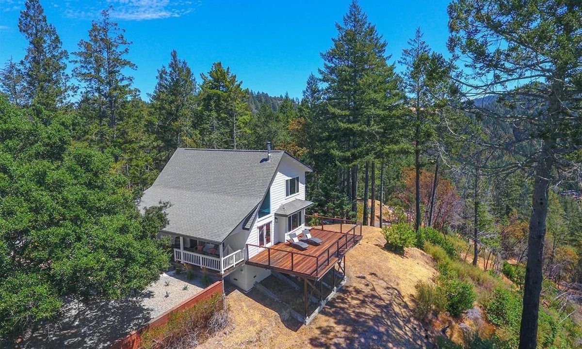 Santa Rosa House | Outrageous VIEWS - 5mi from Calistoga. Hot Tub, Plunge Pool, Game Room, Firepits