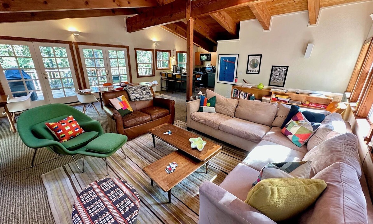 Tahoe Woods House | Palisades Discount, Skip the Traffic, Hot Tub, Dogs OK, Near Lake Tahoe & Town