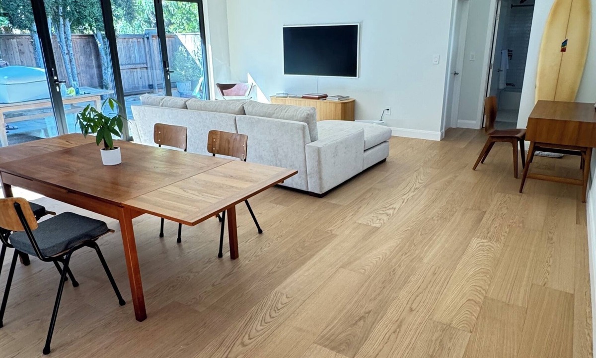 Sunset Park House | Peaceful 1-bedroom bungalow with private patio in Santa Monica