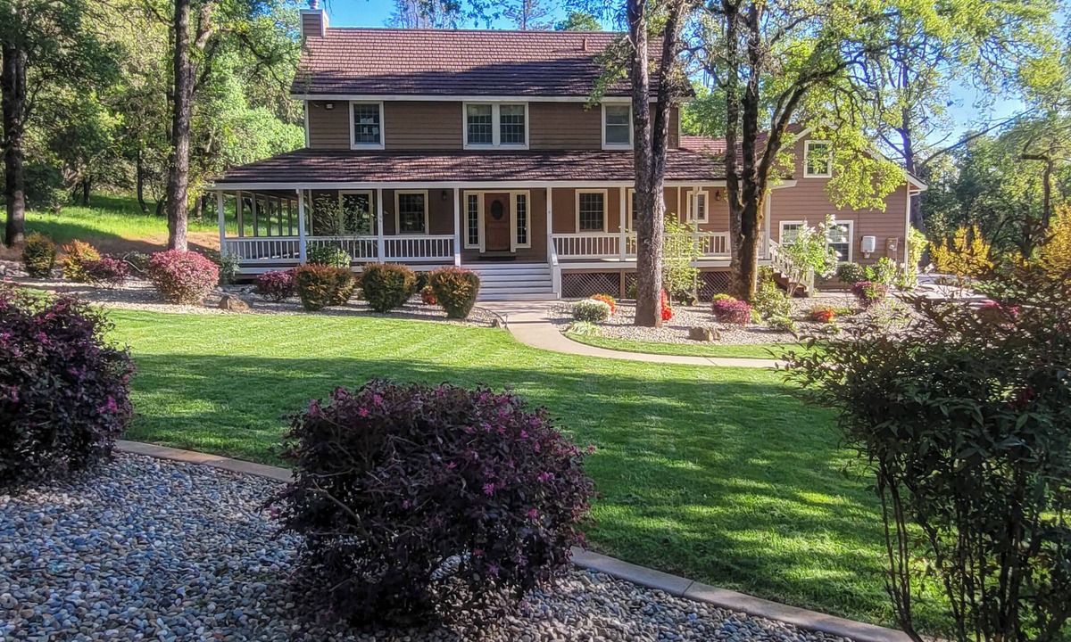 Cool House | Peaceful Cool CA Gold Country Retreat - Hot Tub, BBQ, Home Theater & Game Tables