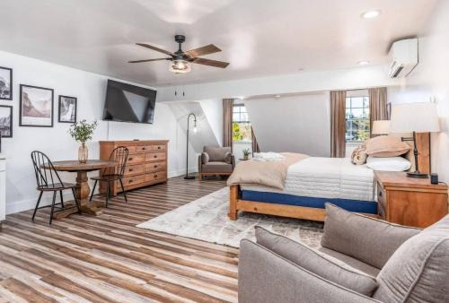 Oakhurst Apartment | Peytons Luxury Suite at The Four Daughters Inn