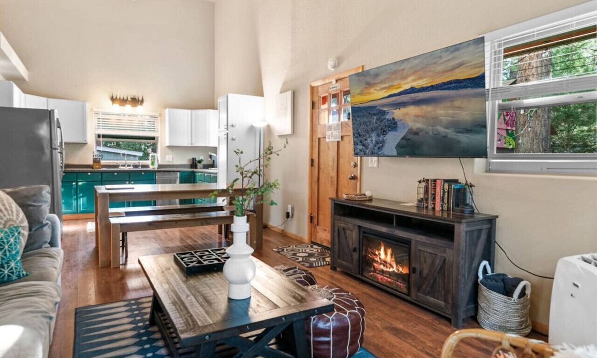 Peter Pan House | Pixie Dust Pines: Hot Tub, Whimsical Cabin Retreat
