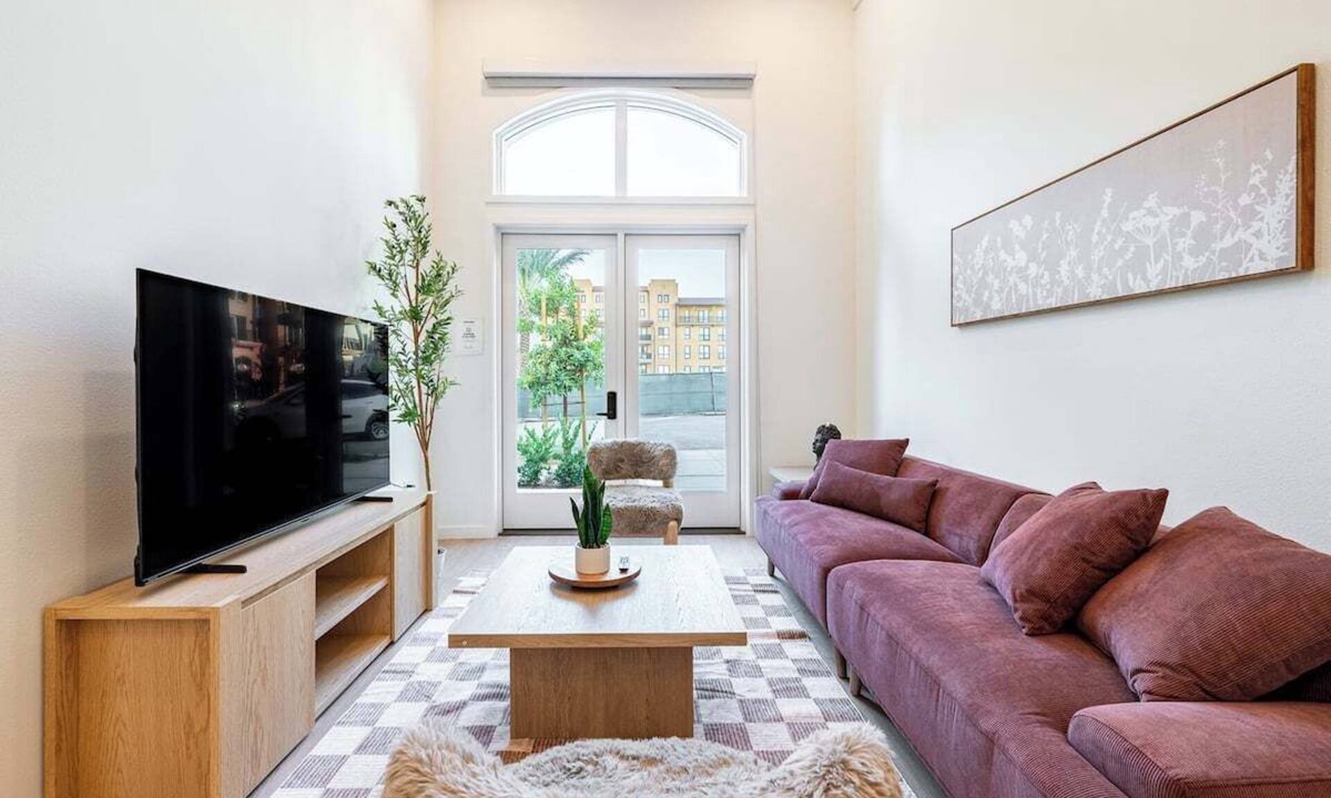 San Bernardino County Apartment | Premium 1B1B Living with Pool, Spa and Smart 4K TVs