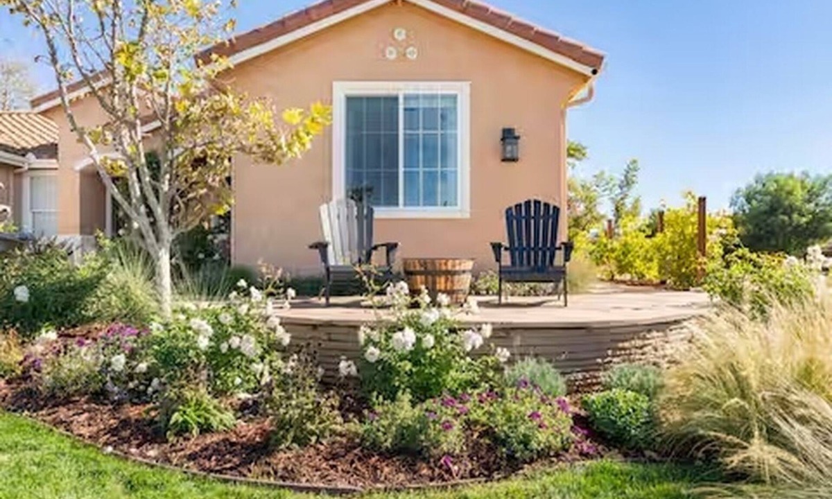 Buellton Cottage | Private Garden Cottage Near Solvang/Waterfall & Koi Pond/Wine Country