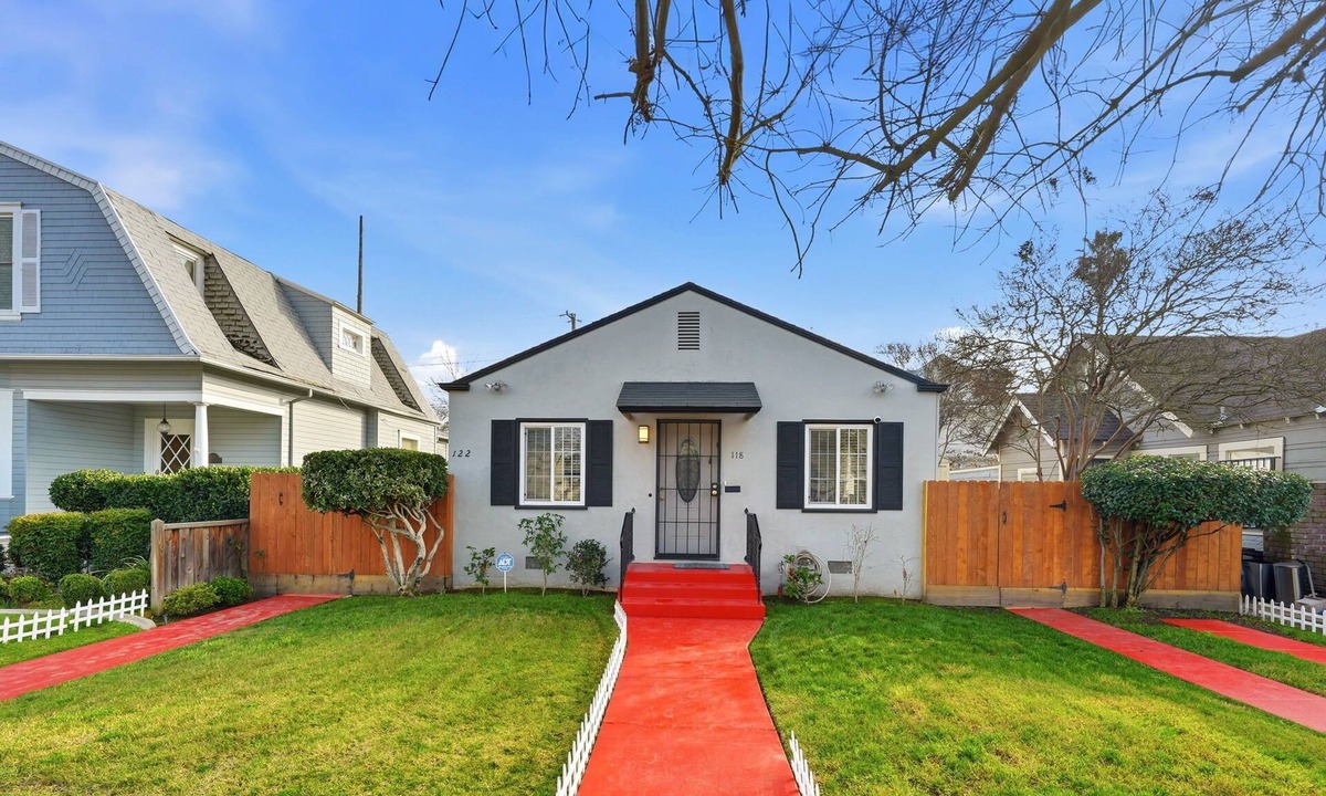 Stockton House | Quiet & Cozy 1-bedroom house in a pleasant Stockton location, with AC