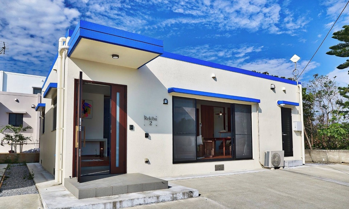 Sumuide House | Rekibu 2 Capacity 8 people Newly built stylis/Nago Okinawa