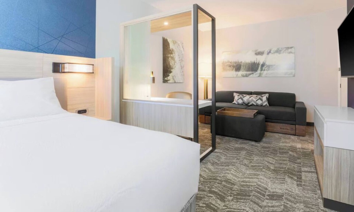 Truckee Hotel | Relax in Spacious Suite w/Modern Touches + Prime Location Near Truckee Trails