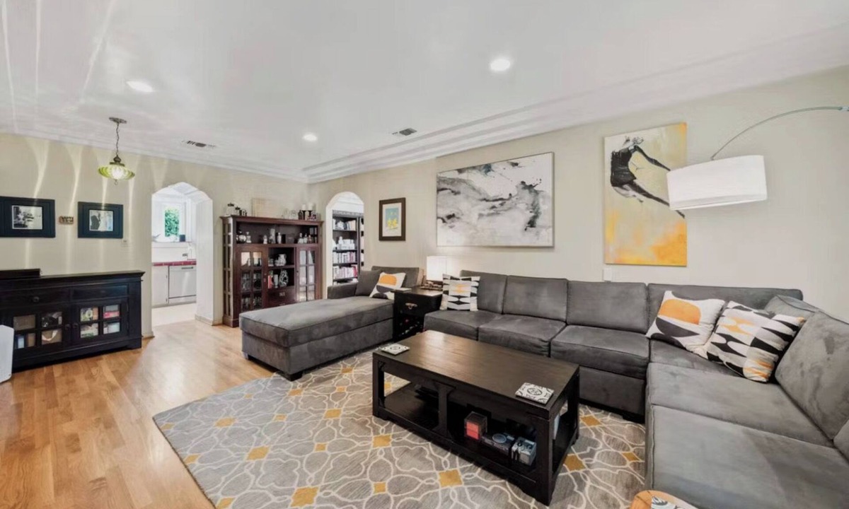 Pico - Robertson House | Romantic Spanish Oasis in the Heart of Los Angeles!