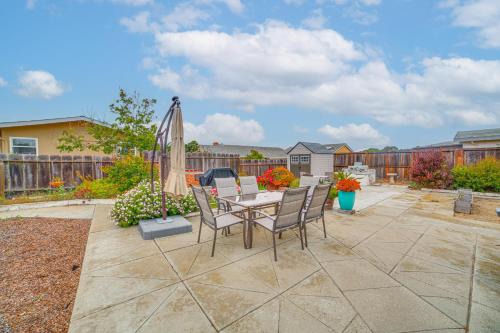 Seaside House | Seaside Vacation Rental w/Patio Near Monterey Bay