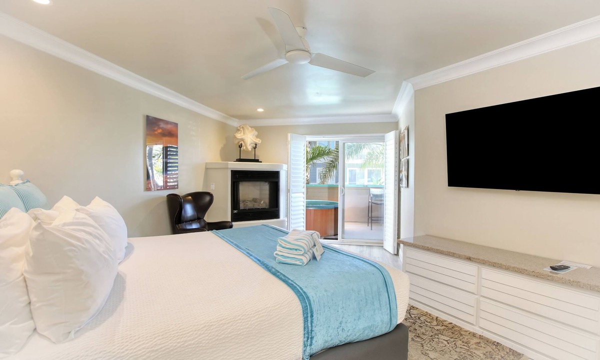 Downtown Hotel | SeaVenture Beach Hotel