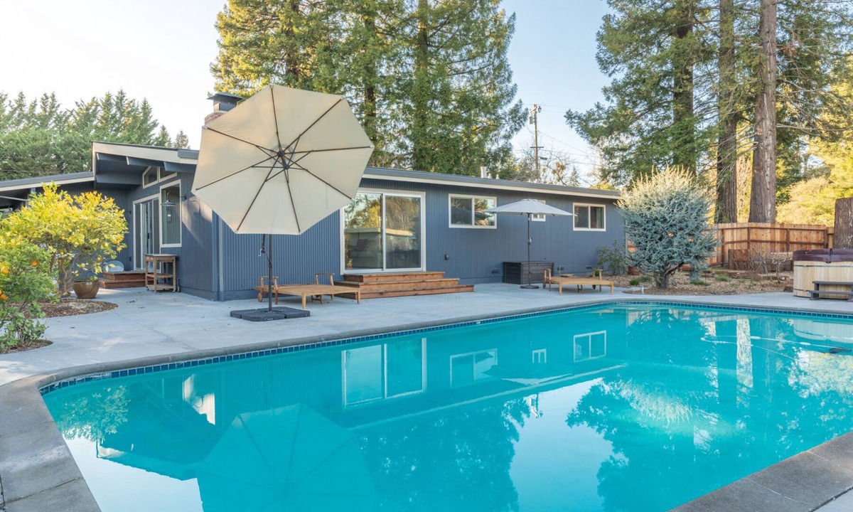 Freestone House | Serene Wine Country Haven with Pool & Hot Tub