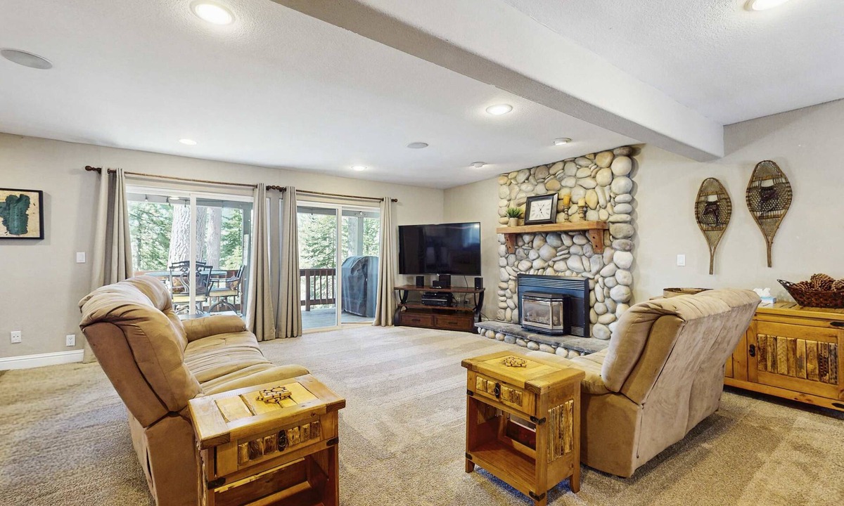 Country Club Estates House | Spacious oasis with mountain views, 5 decks & foosball