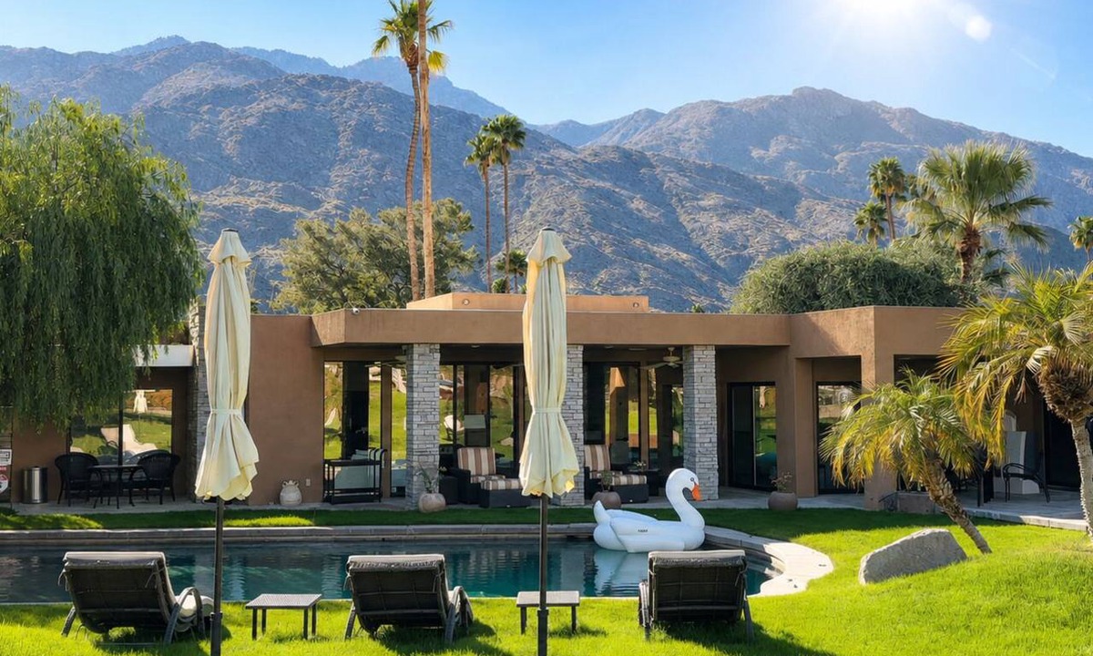 Indian Canyon House | SPECTACULAR PALM SPRINGS INDIAN CANYONS LUXURY ESTATE WITH GOLF COURSE VIEWS
