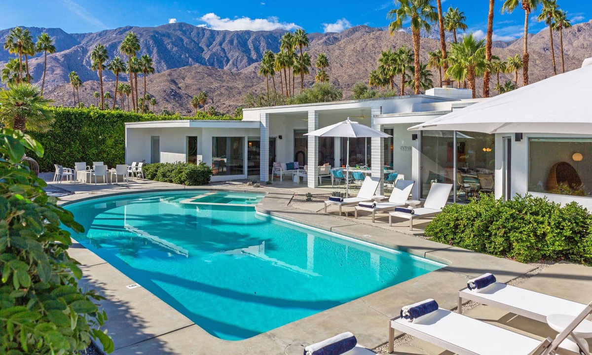 Indian Canyon House | Spero Estate – Executive Villa on Millionaire's Row
