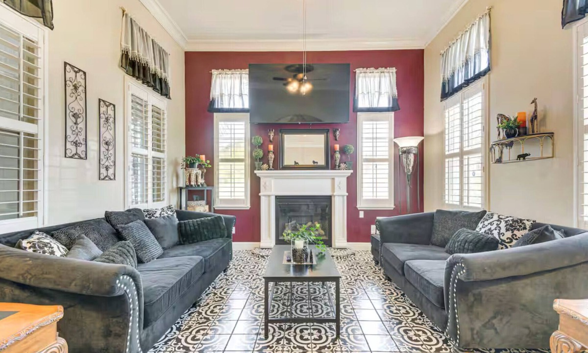 Atwater Apartment | Stylish Atwater Stay Near Yosemite Slps 4