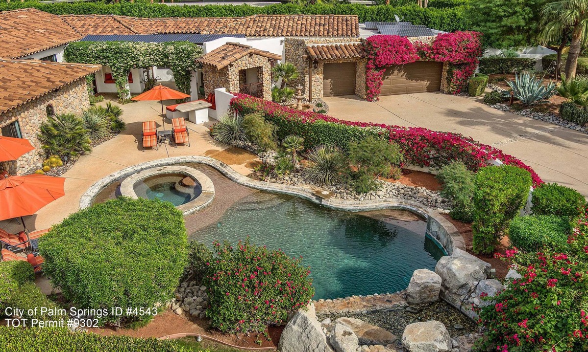 Palm Springs Villa | Summer Special at Gated Estate in the Movie Colony!