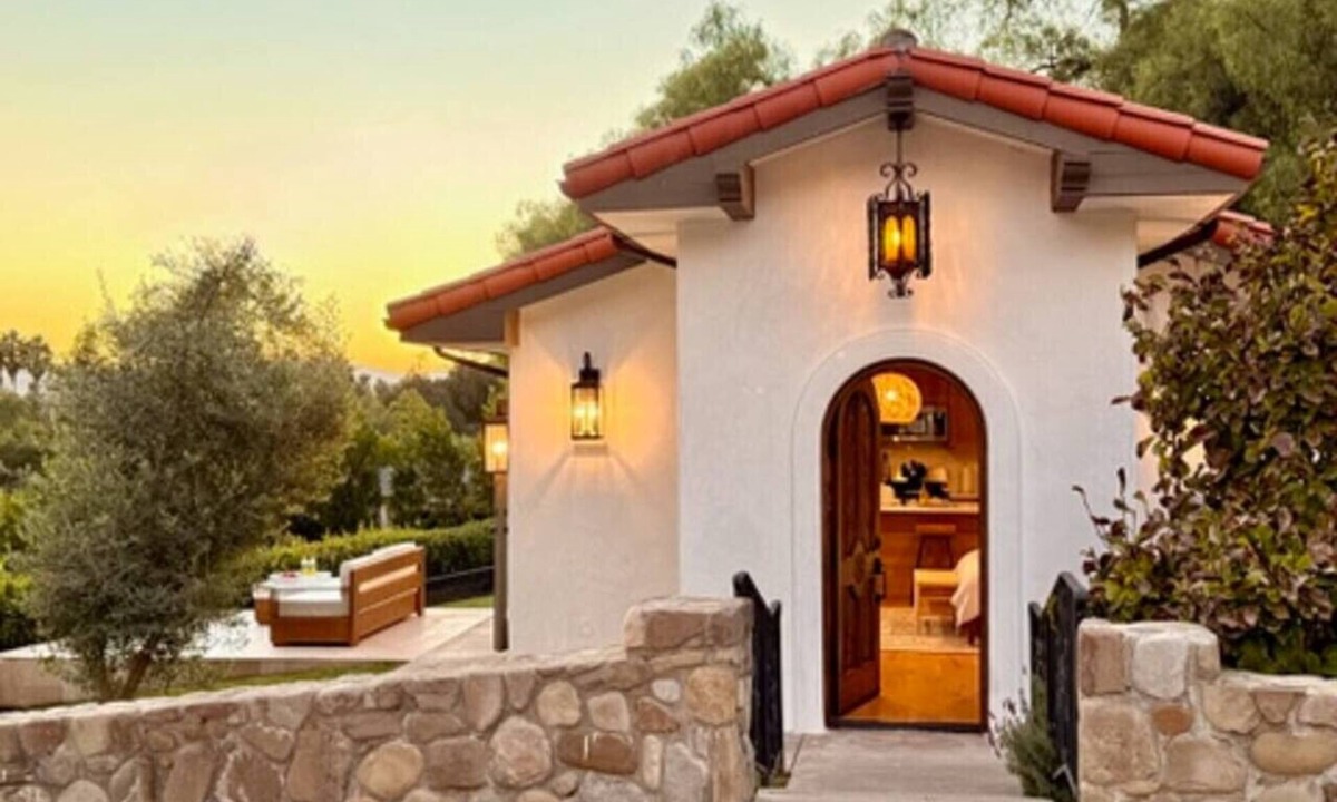 Meiners Oaks House | The Chapel | Luxury Historic Ojai Villa