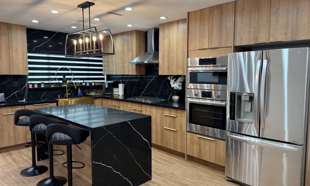 Valley Village House | The luxury experience