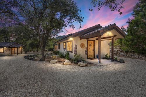 Tehachapi Villa | The Petite-Villas at Dorner Family Vineyard