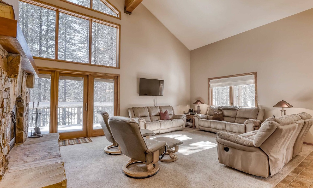 Serene Lakes House | Three-story lakefront home with lake views, wood fireplace, high-speed WiFi, W&D