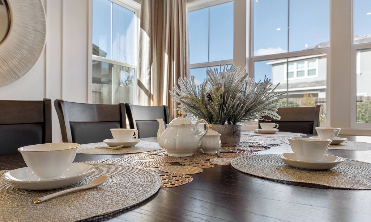Elk Grove House | TM Model home 4BR&4039sq 🌸 Per Weddings & Family Gatherings 19min fr Sacramento