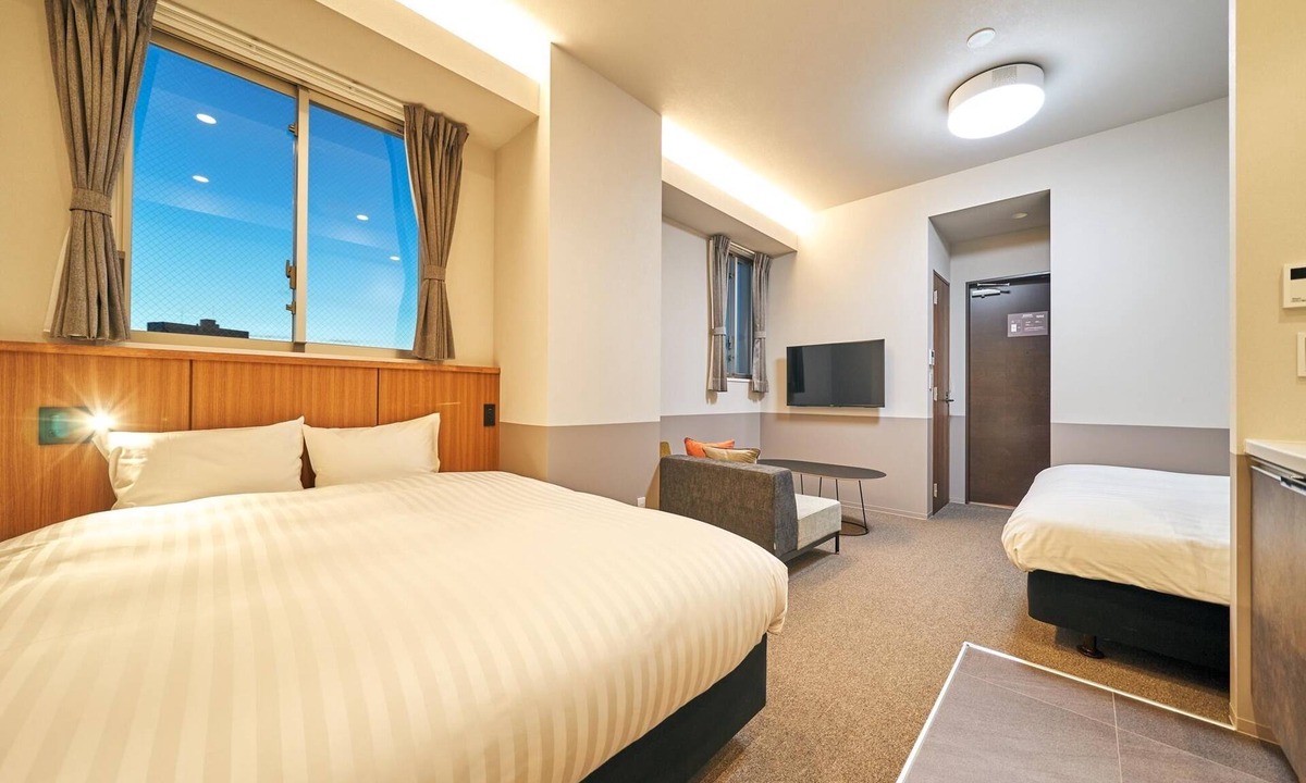 Tsuboya Apartment | Top Floor Superior Twin2 Queen Beds35m2 /Naha Okinawa