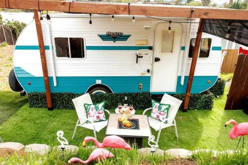 Granite Hills House | Vintage-Inspired Retro RV with Flamingo Theme Near Coast & Hiking Trails, El Cajon CA