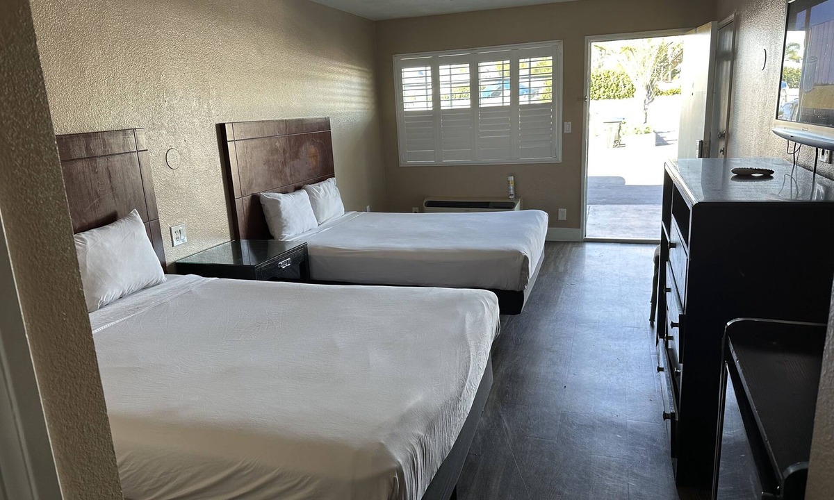 Southwest Anaheim Hotel | Vivo Hotel