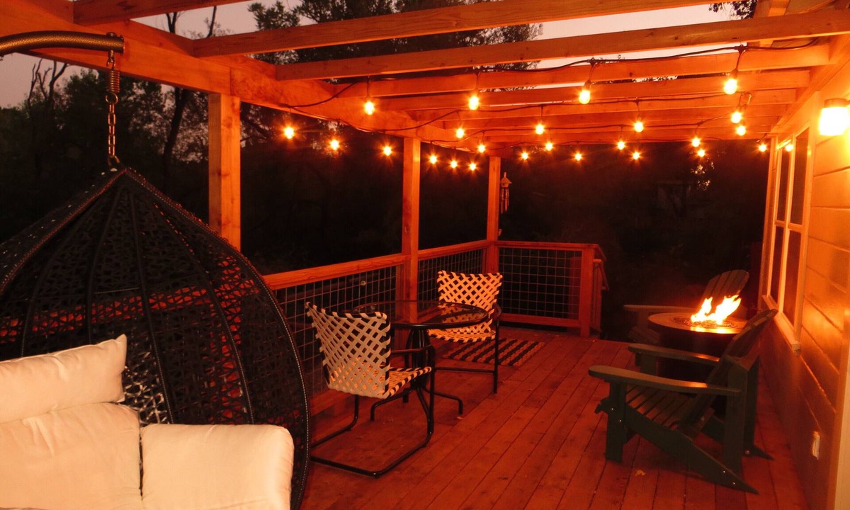 Boyes Hot Springs House | Wildlife Viewing from Creekside Deck w/Bikes In The Heart Of The Wine Country!