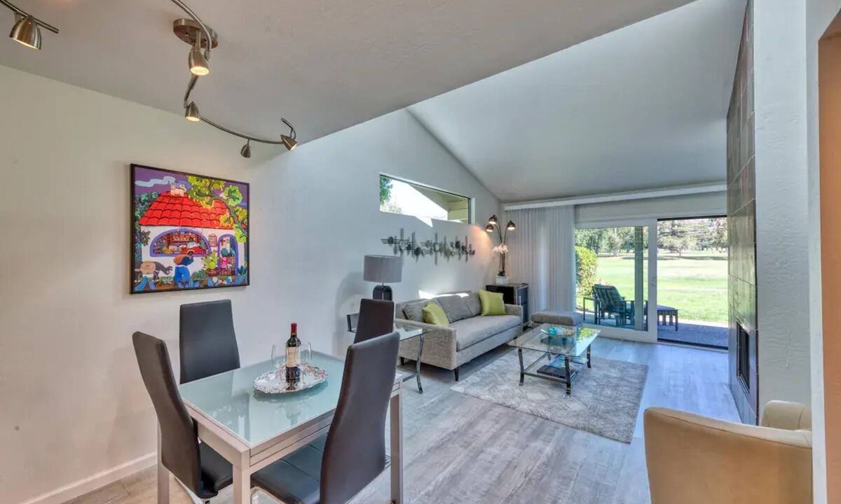 Napa Condo | Wine Country Fun Awaits! 2 Br Condo@Silverado Resort Scenic Views,Pool,No Stairs