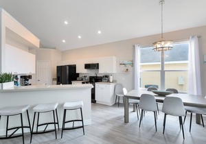 Amazing 6 Bed Disney Dream Getaway in Windsor Palms Resort!