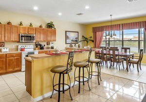 BELLA VIDA RESORT 1010MB -6 BEDROOMS - 5.5 BATHROOMS - 12 PEOPLE - LAKE VIEW