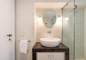 Charming 2bed Apt Overlooking Duomo in Florence