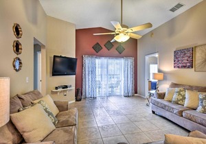 Clermont Home w/Pool & Game Room: 10 Mi to Parks!