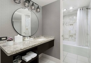In The Heart Of San Francisco! Bike Rentals, Pets Allowed, Walk to Union Square!